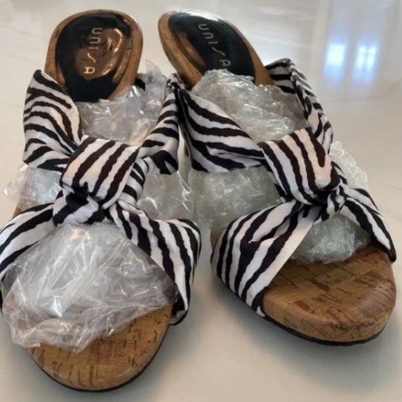 Unisa Size 8 is‎ very cute 🦓 zebra striped heels. Women's Fashion - Picture 8 of 16